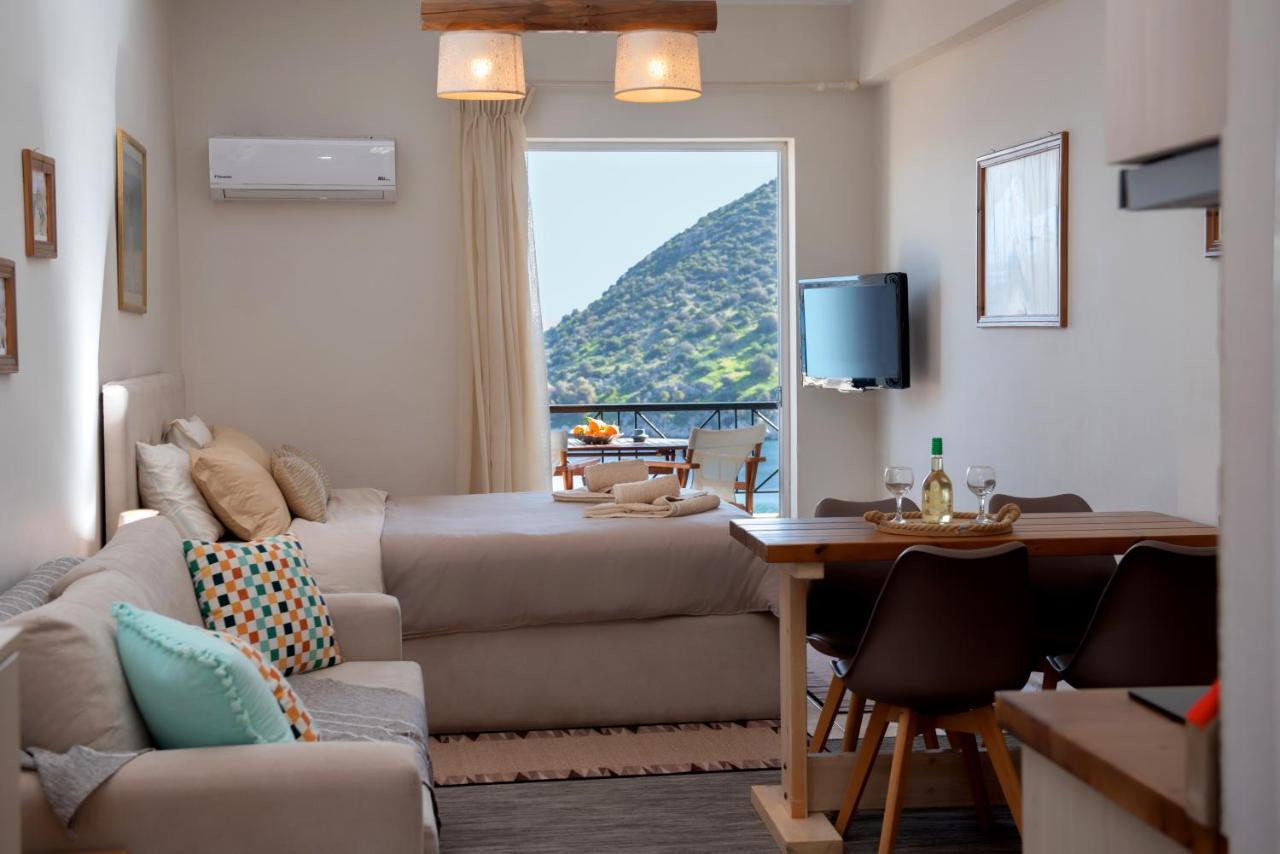 Lovely Studio With Awesome View Tolón Esterno foto
